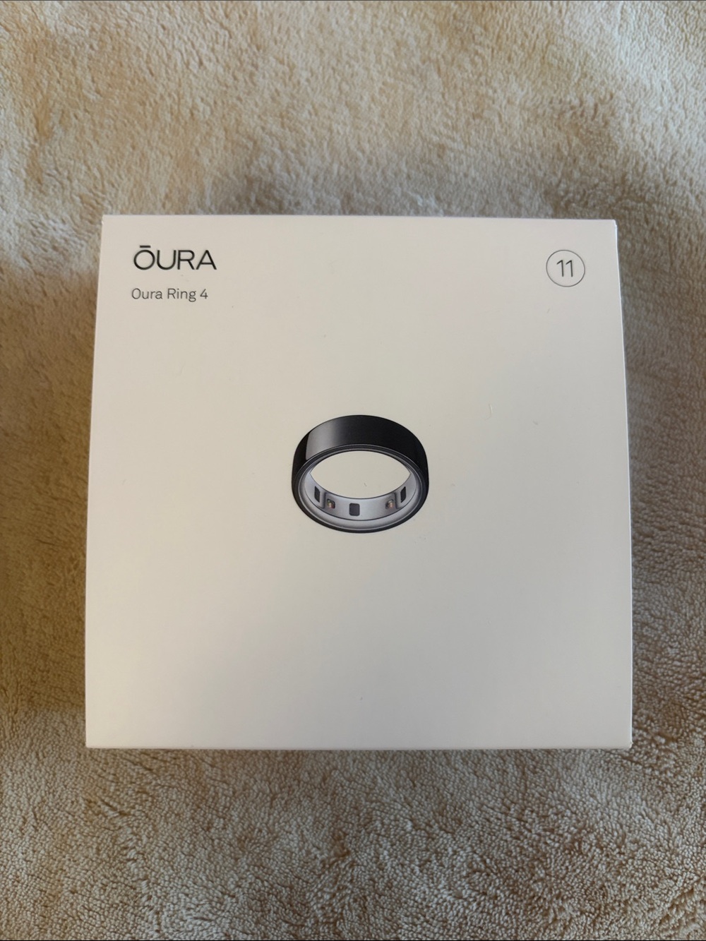 Oura Ring 4 Black with Original Box & Charger - Picture 4 of 17